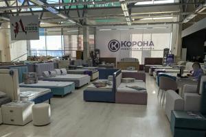 	 Фирменный магазин «КОРОНА», МЦ «Гулливер», ул. 40-летия Комсомола, 38Н, корпус В, 2 этаж. 