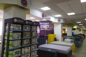 Фирменный магазин «КОРОНА», ул. Блюхера, д. 39Б